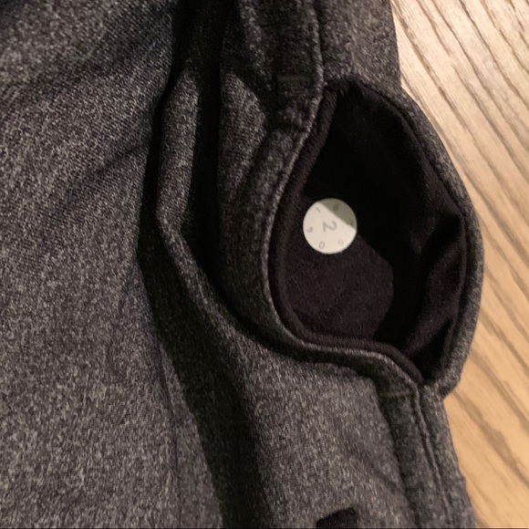 🍋 Lululemon Athletica Black/Gray Leggings Size 2. - Picture 6 of 6